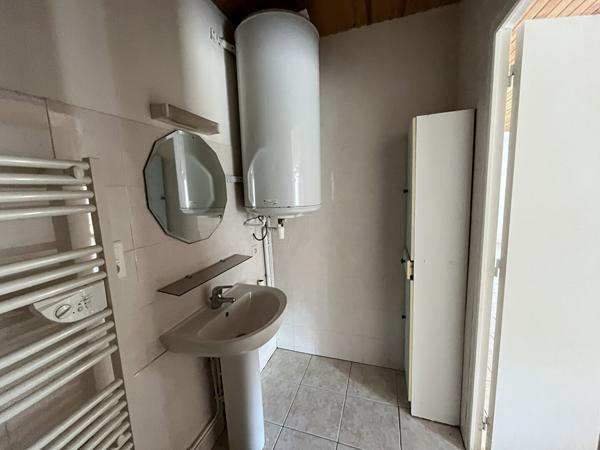 Appartement Orleat 1 pièce(s) 25 m2