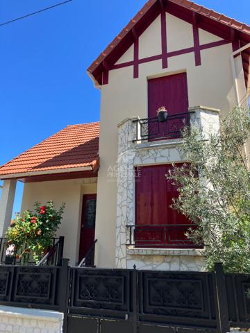 Maison Quartier Saint-Nicolas 104 m2 €599 000 ** - Référence 12858