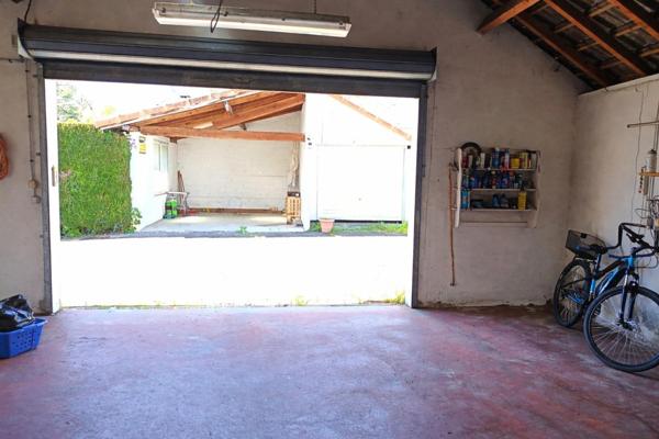 Maison de 268 m² avec piscine, terrain de 3000 m²