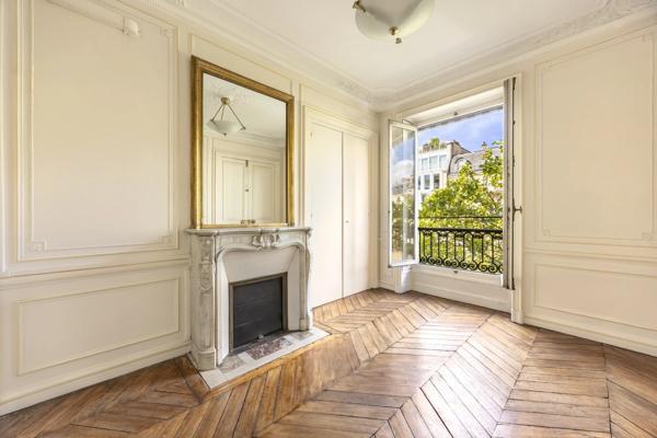 Appartement Paris 8 e - MADELEINE / MALESHERBES