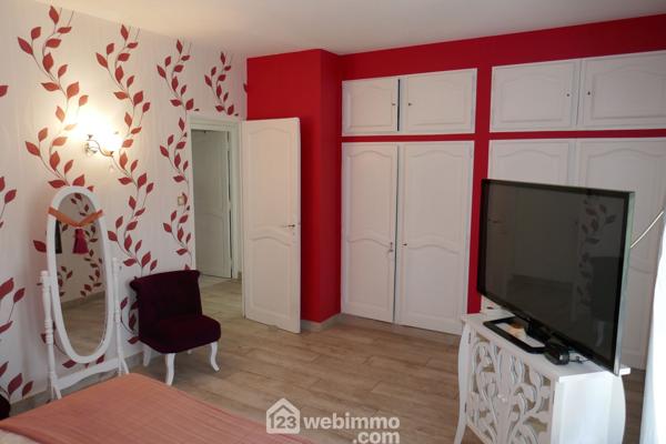 Villas 209 m² à GRAVESON 13690