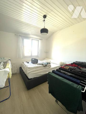 A VENDRE - SAINT-LEGERS-LES-VIGNES - Maison d'env 159.64m² hab sur 703m² de terrain.
