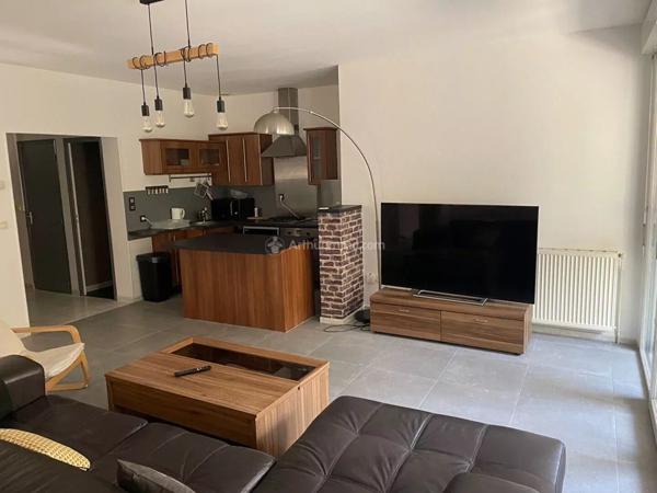 Location Appartement 3 pièces 82 m2 à Vienne