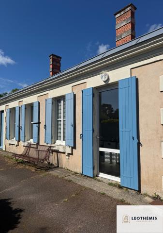 MAISON DE CARACTÈRE AVEC SES DÉPENDANCES ET SON TERRAIN