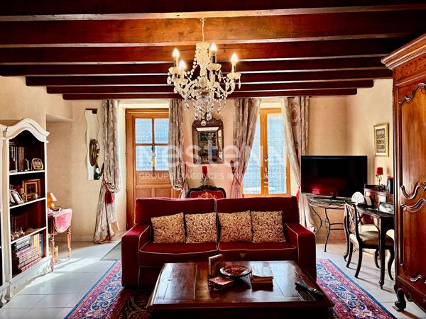 À 10 min de Vihiers - Maison rénovée avec vie de plain-pied - 3 chambres et dépendances - D6084