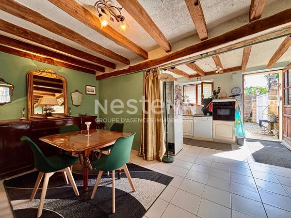 À 10 min de Vihiers - Maison rénovée avec vie de plain-pied - 3 chambres et dépendances - D6084