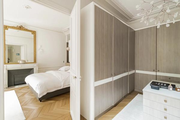 Appartement Paris 7e - ÉCOLE MILITAIRE / AVENUE BOSQUET