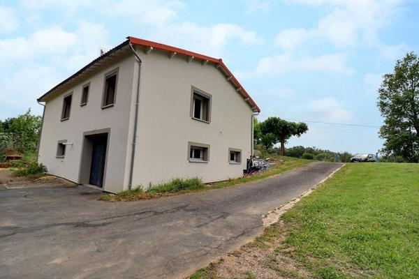 Maison individuelle T5 de 105 m² avec sous-sol et garage - Lescure-d'Albigeois