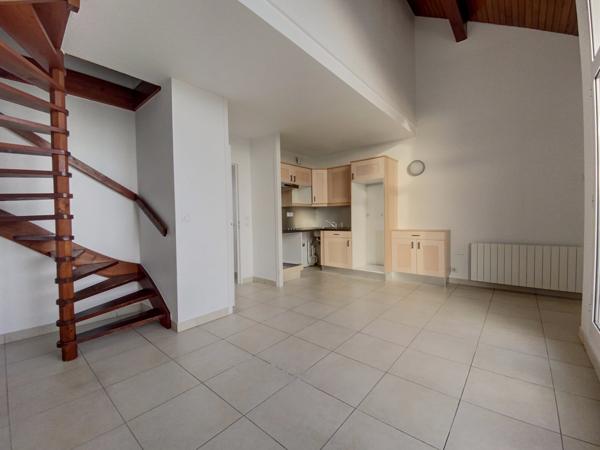 ARCACHON HYPER CENTRE ! T3 Duplex de 48 m2 avec terrasse et parking !