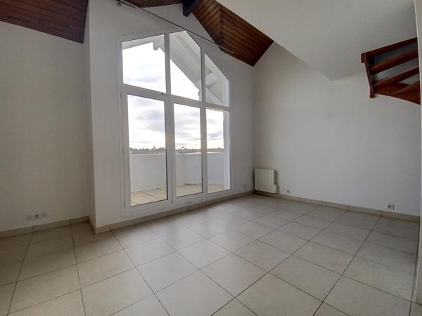 ARCACHON HYPER CENTRE ! T3 Duplex de 48 m2 avec terrasse et parking !