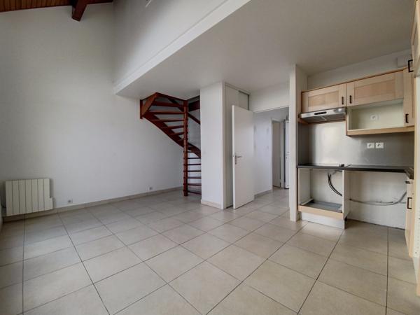ARCACHON HYPER CENTRE ! T3 Duplex de 48 m2 avec terrasse et parking !
