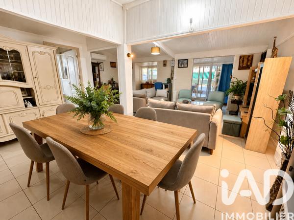 Maison à vendre 6 pièces 200 m² Saint-Louis