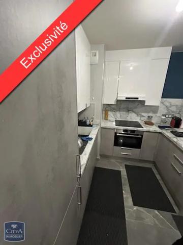 Appartement à vendre 4 pièces 77m² Livry-Gargan (93190)
