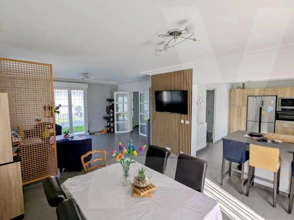 ORVAULT – LA MORLIÈRE | MAISON NON MITOYENNE DE 131 m² | 4 CHAMBRES + BUREAU - 44700 Orvault - Réf 284