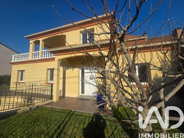 Maison à vendre 7 pièces 193 m² Carrières-sur-Seine