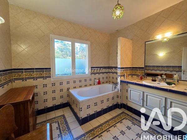 Maison à vendre 7 pièces 193 m² Carrières-sur-Seine