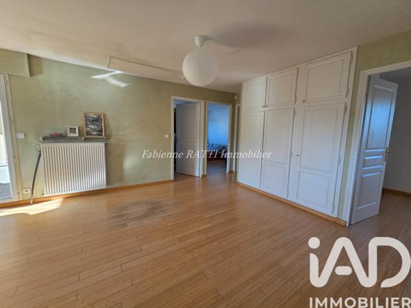Maison à vendre 7 pièces 193 m² Carrières-sur-Seine