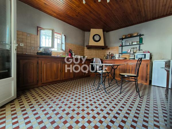 ARBOUCAVE : maison de 5 pièces (147 m²) en vente