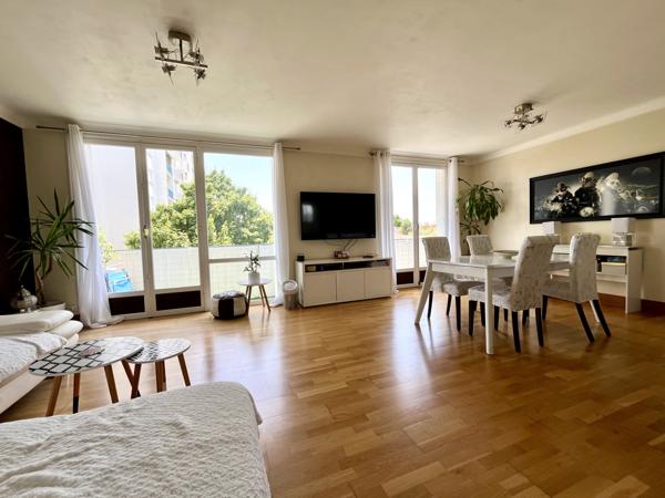 Appartement 3 pièces - 73 m² Exclusivité efficity