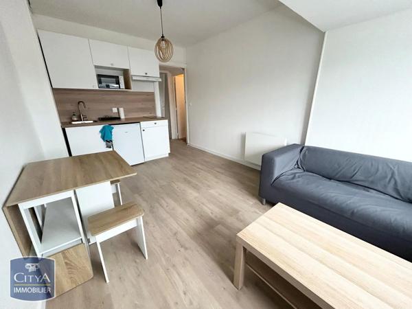 Appartement à louer 2 pièces 28m² Valenciennes (59300)