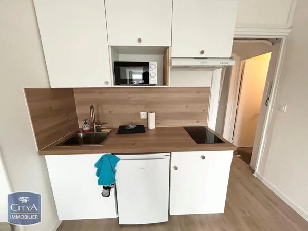 Appartement à louer 2 pièces 28m² Valenciennes (59300)