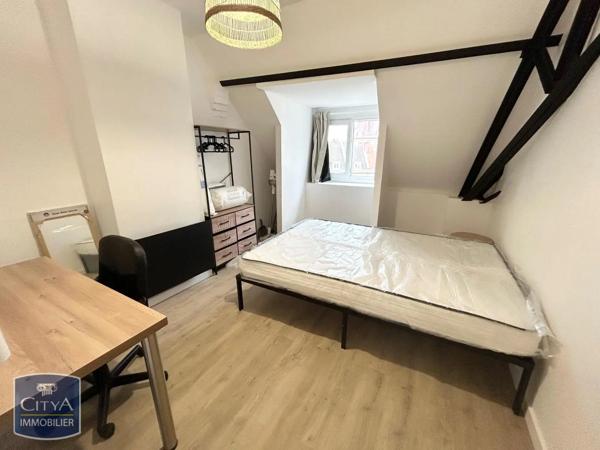 Appartement à louer 2 pièces 28m² Valenciennes (59300)