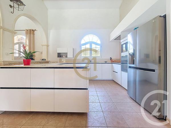 Maison à vendre  5 pièces - 175 m2 LES ARCS - 83