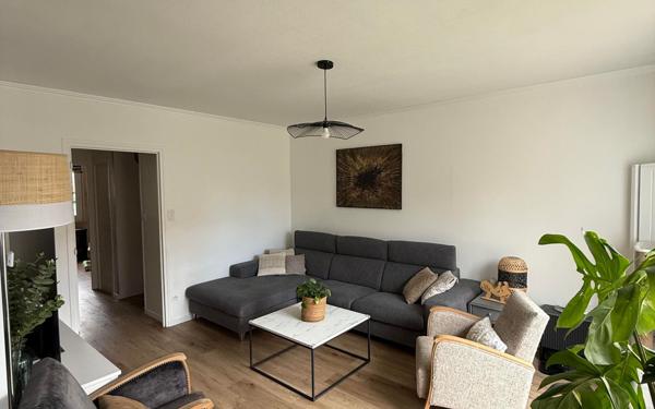 Appartement à vendre    4 pièces • 74,09 m2 Sainte-Marie-la-Blanche