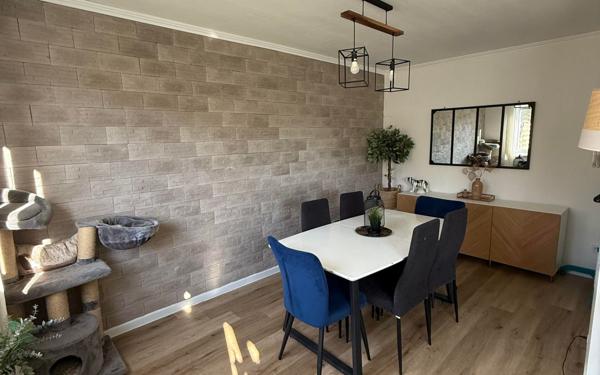 Appartement à vendre    4 pièces • 74,09 m2 Sainte-Marie-la-Blanche