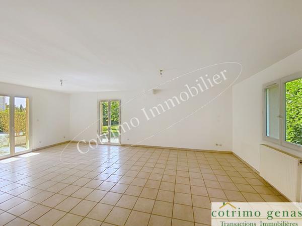 GENAS Maison 4 chambres 117m² avec garage Terrain 903m²