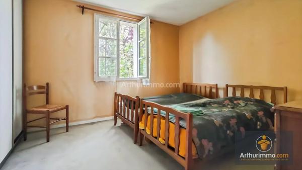 Vente                                                      Maison
                        
                     6 pièces                      160 m2                     à Bondoufle
