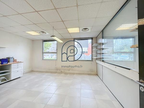 Secteur Rocade Nord-Ouest Bureaux en rdc de 147 m2