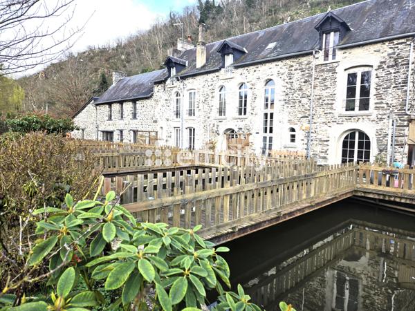 Maison 12 pièces - 284 m²