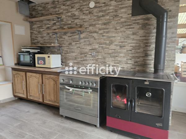 Maison 12 pièces - 284 m²