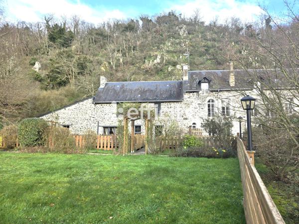 Maison 12 pièces - 284 m²