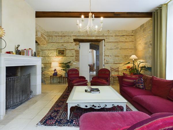 Puymirol (47270) Proche Agen, Grande Maison au village avec 4 chambres, 2 Jardins et vue sur campagne