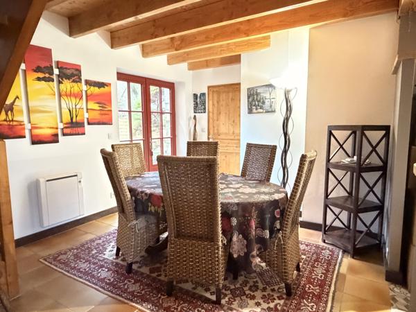 Kervignac (56700) Maison de 140m2 avec 2 suites parentales et un jardin clos.