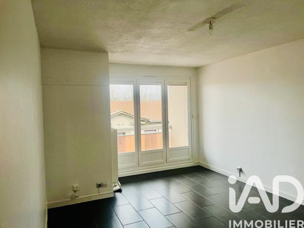 Appartement à vendre 2 pièces 48 m² Saint-Priest-en-Jarez