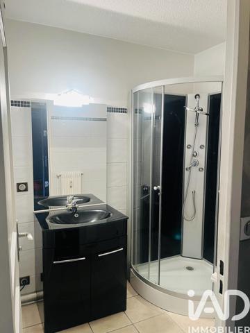 Appartement à vendre 2 pièces 48 m² Saint-Priest-en-Jarez