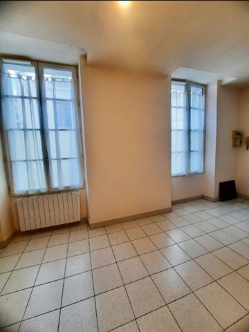 Appartement Poitiers T2 AVEC CAVE