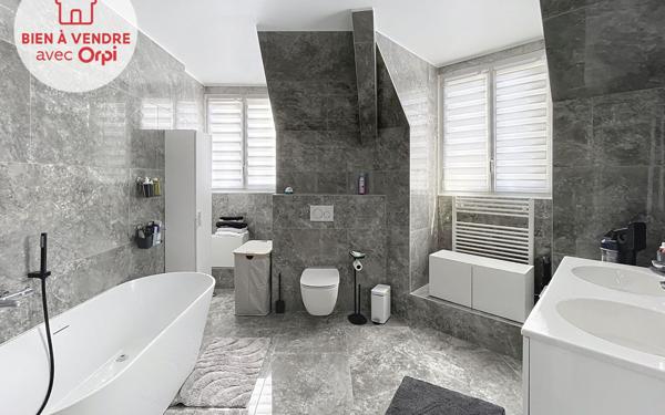 Appartement à vendre    5 pièces • 134,62 m2 Mantes-la-Jolie