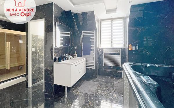 Appartement à vendre    5 pièces • 134,62 m2 Mantes-la-Jolie