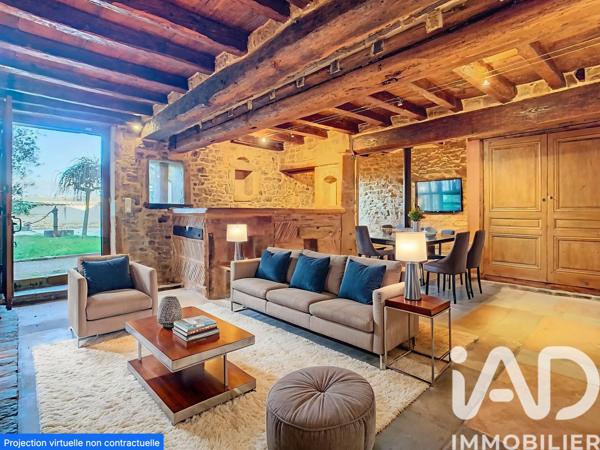 Maison à vendre 8 pièces 239 m² Gleizé