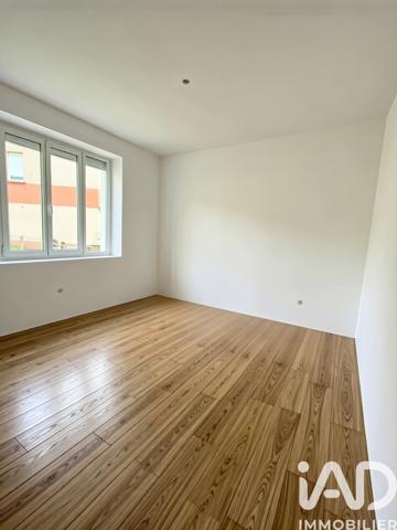 Appartement à vendre 4 pièces 85 m² Saint-Laurent-de-Chamousset