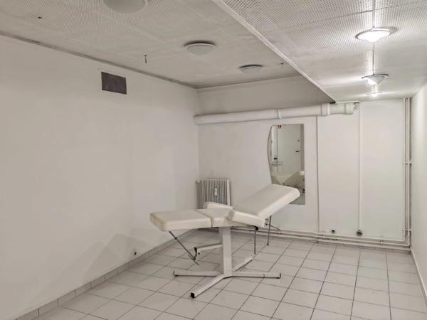 Immobilier Bondy (93140) – Commerce 78m2 – 2 500 €