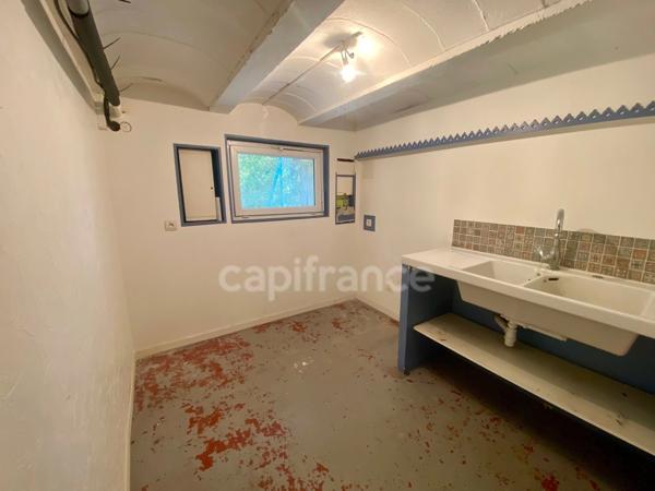 Maison à vendre 7 pièces  ()