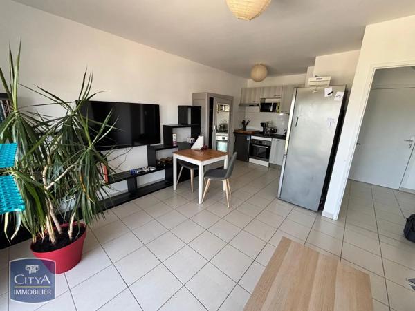 Appartement à louer 2 pièces 39.09m² Montlouis-sur-Loire (37270)