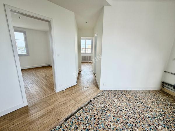 Superbe T2 lumineux Dernier étage Rennes Place de Bretagne- Bd de la tour d'auvergne