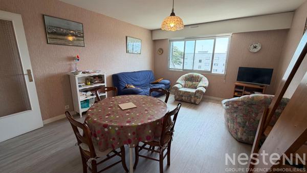 QUIBERON - Appartement de 48 m² avec deux chambres et stationnement à vendre au coeur du centre-ville !