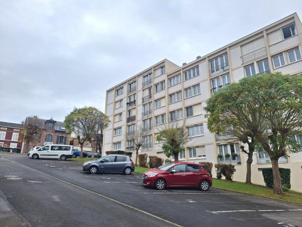 Beauvais (60000) ** LE ST JACQUES **